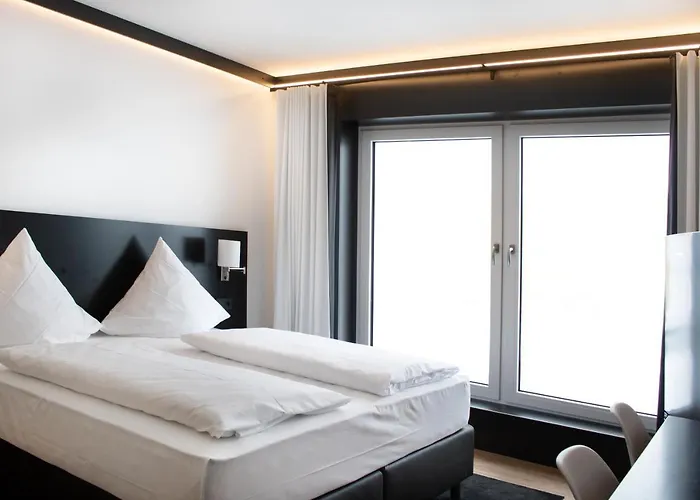 Men By Wmm Отель